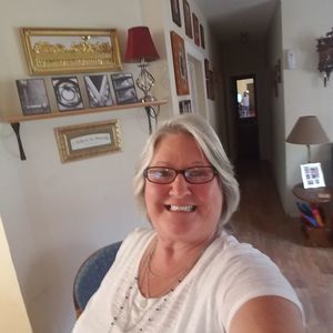 Meet your Posher, Regina